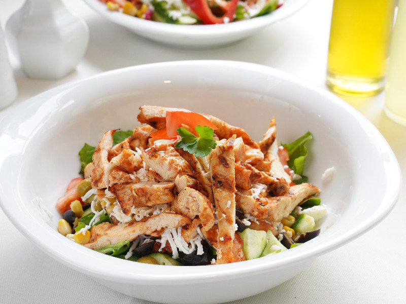 Tavuk Salatası